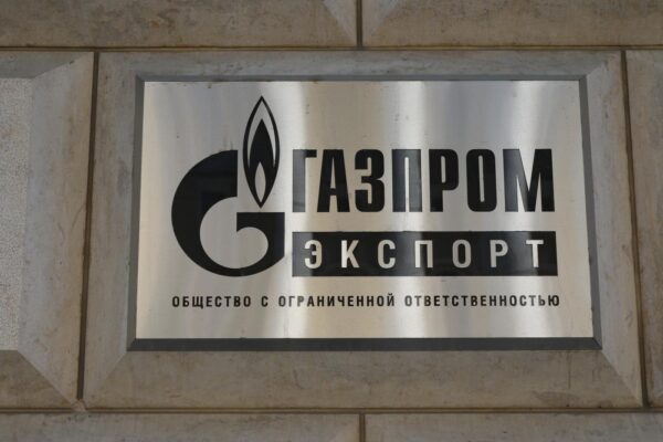 Gas: Gazprom taglia ancora flussi, Draghi: uso politico come per il grano