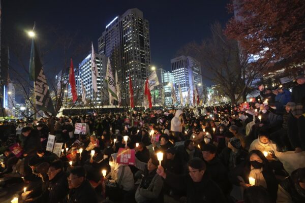 Corea del Sud, revocata legge marziale dopo voto Parlamento